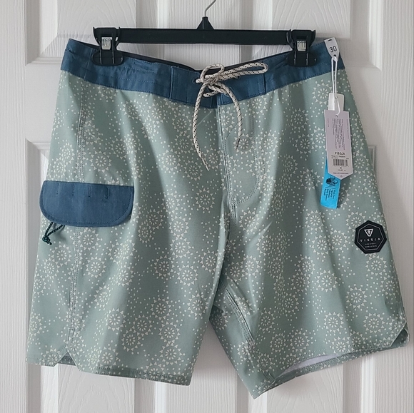 NWT Vissla Morsea Board Short - Picture 2 of 5